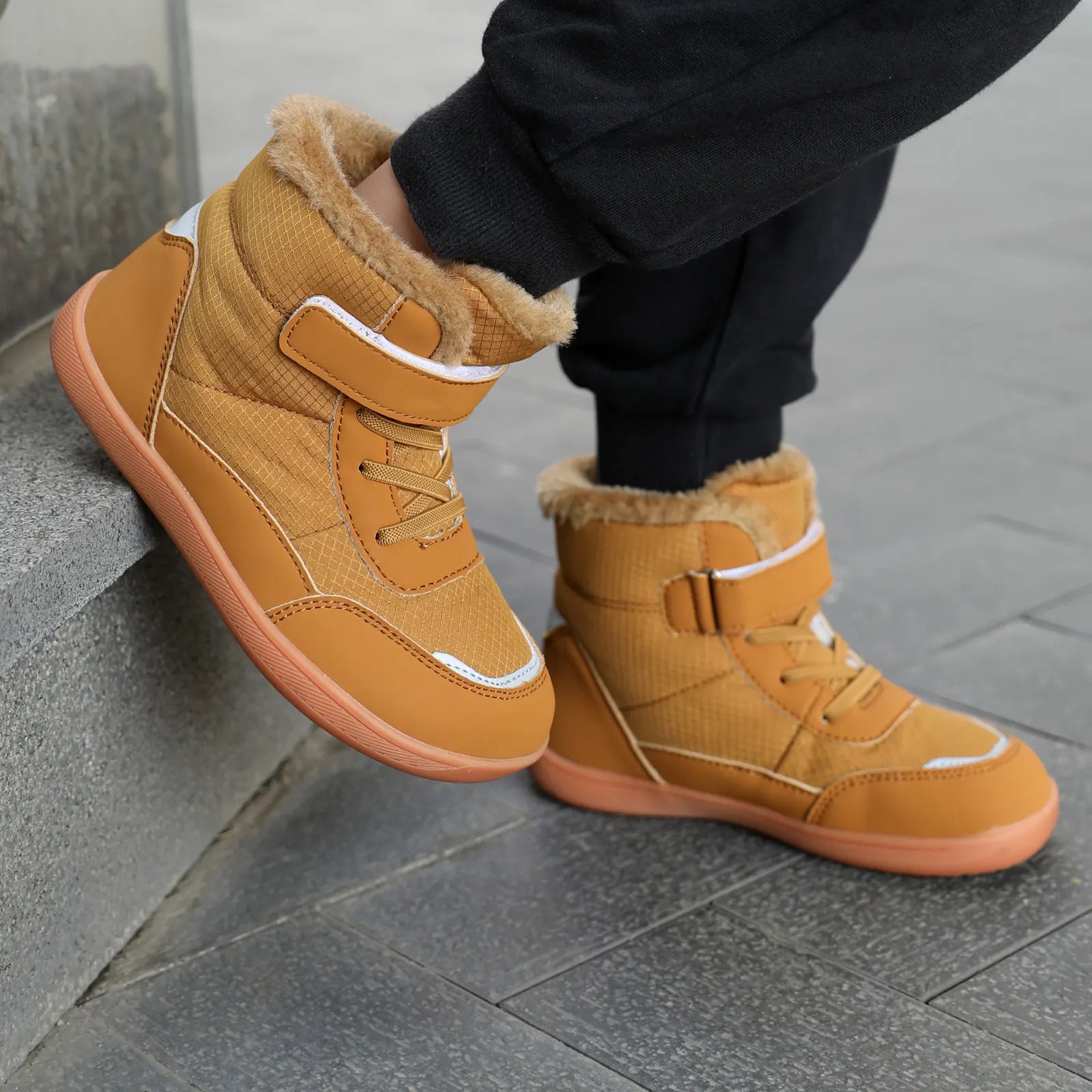 Frostline Kids - Varm och vattenavvisande barfota skor för barn (3 - 15 år)