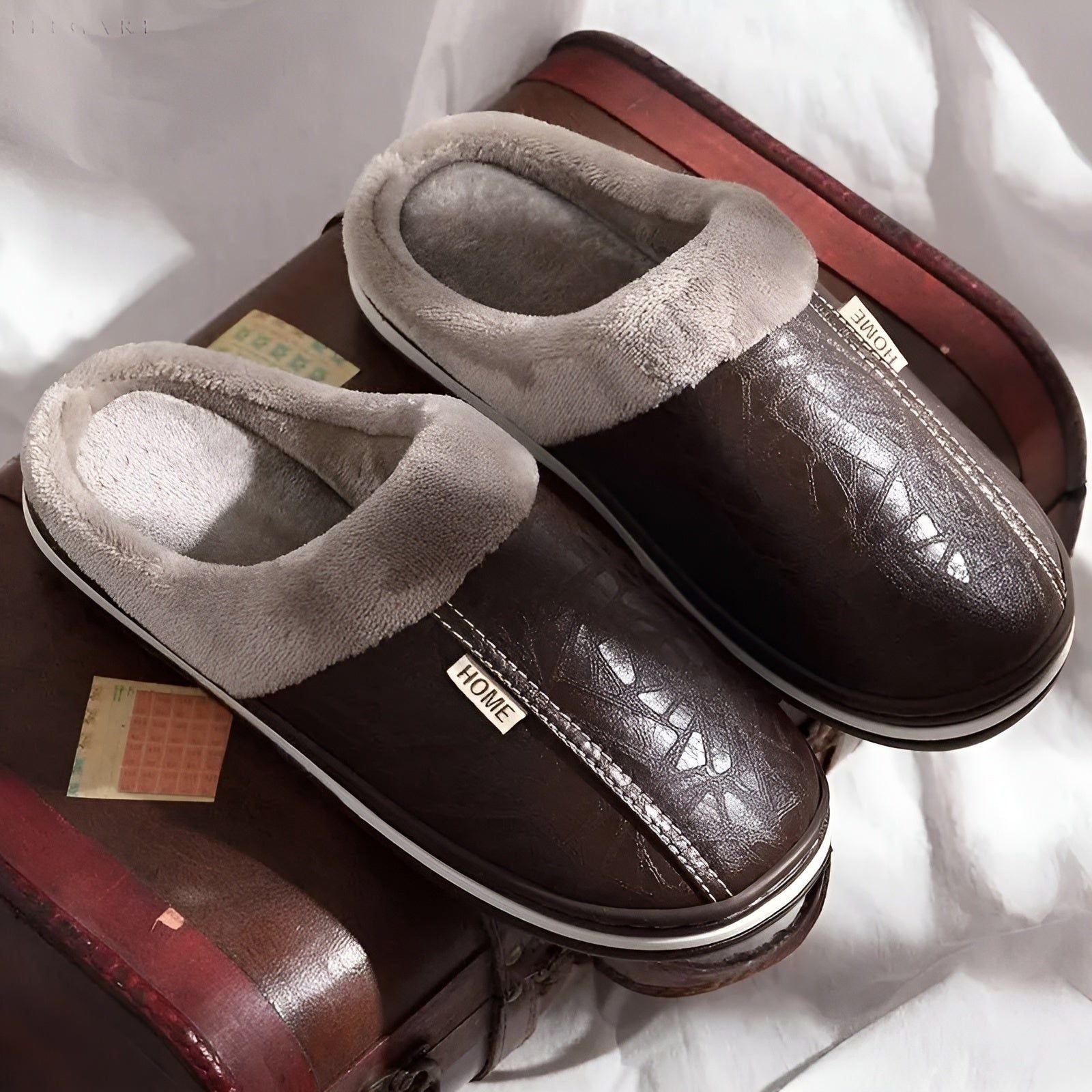 CozyWalk Slippers - Vattentäta tofflor i läder