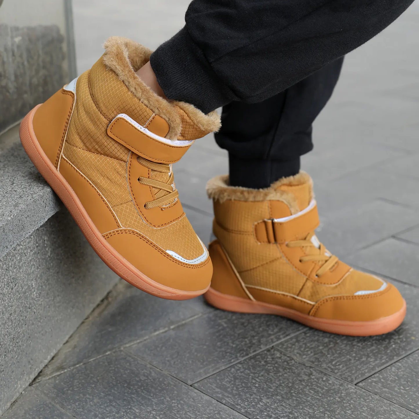 Frostline Kids - Varm och vattenavvisande barfota skor för barn (3 - 15 år)