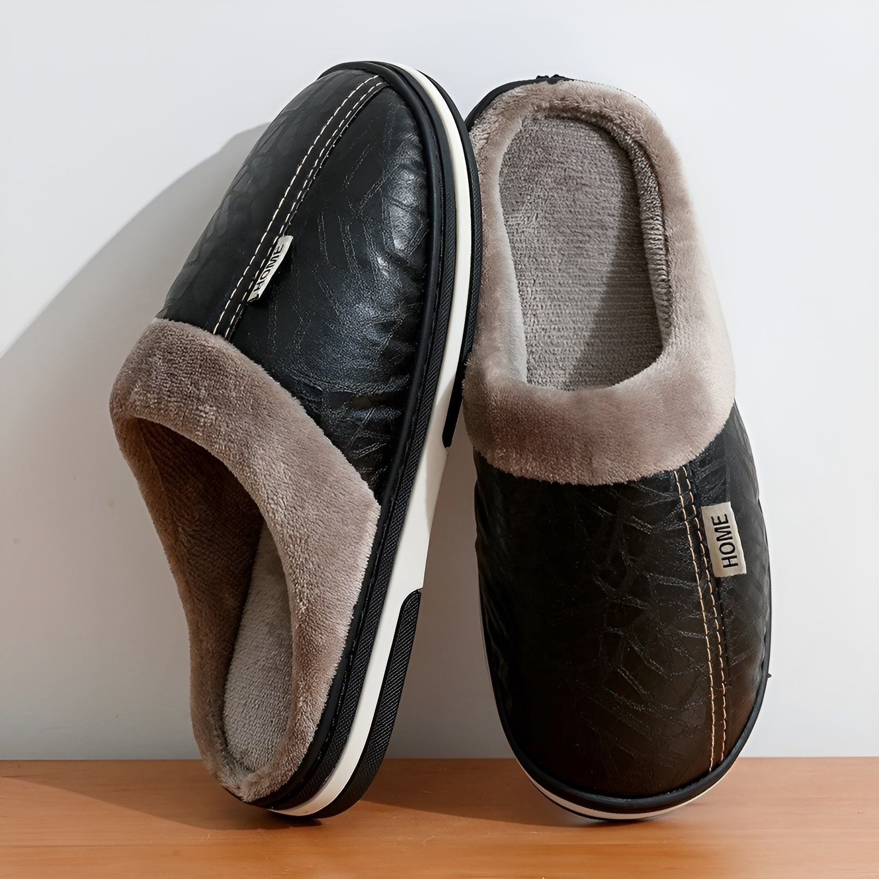 CozyWalk Slippers - Vattentäta tofflor i läder